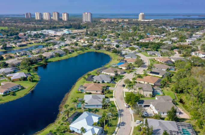 Estero, FL