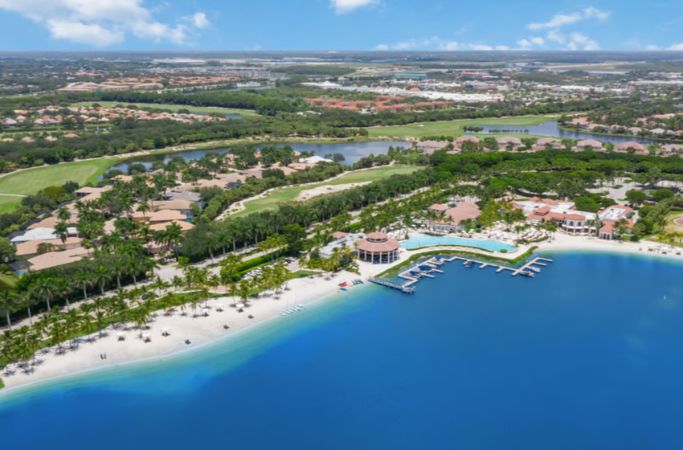 Miromar Lakes, FL